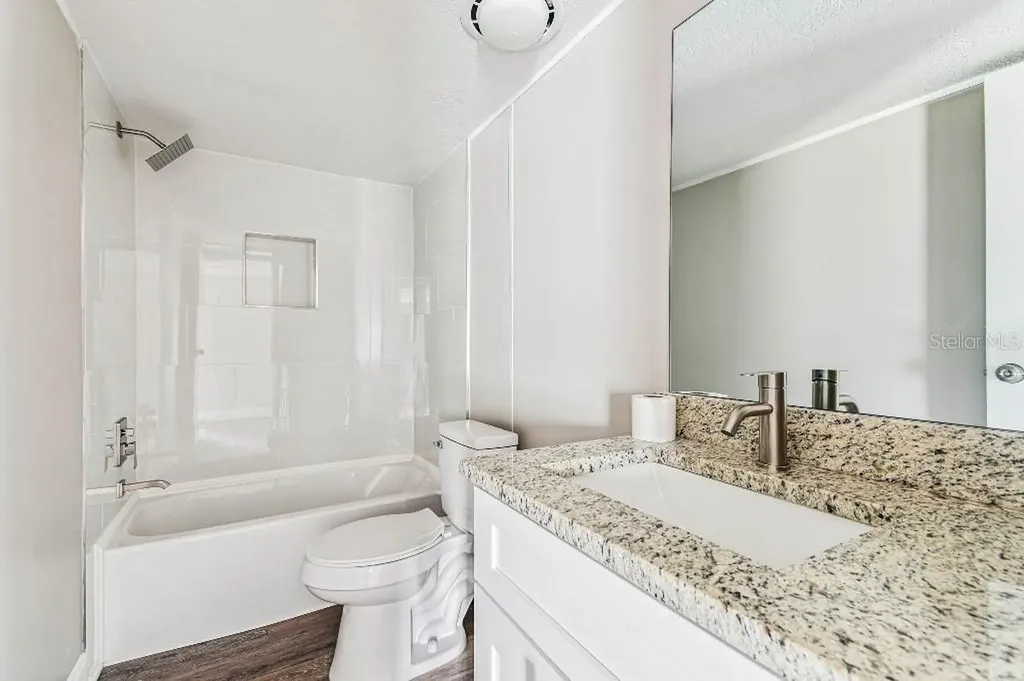 10003 Benjamin Smith Drive Thonotosassa FL 33592