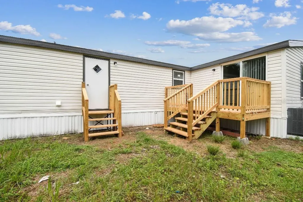 10003 Benjamin Smith Drive Thonotosassa FL 33592
