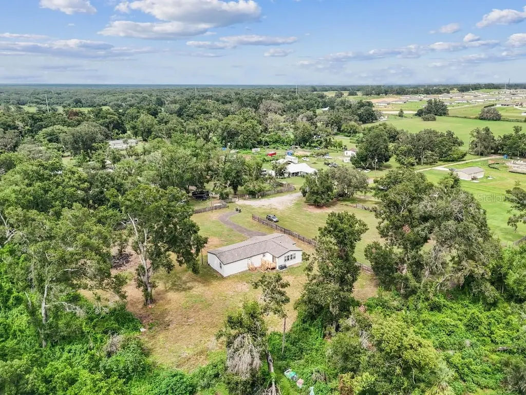 10003 Benjamin Smith Drive Thonotosassa FL 33592