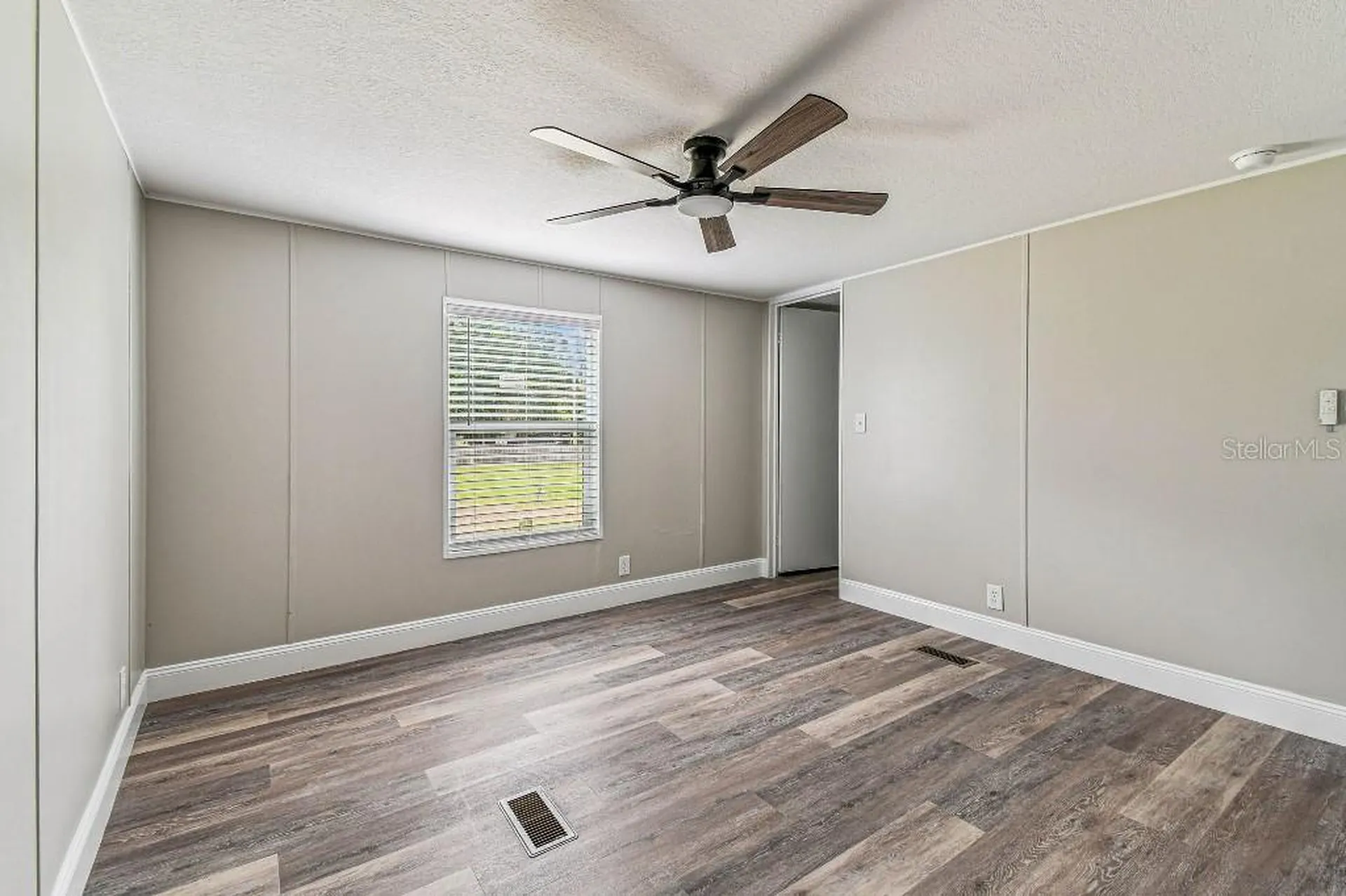 10003 Benjamin Smith Drive Thonotosassa FL 33592