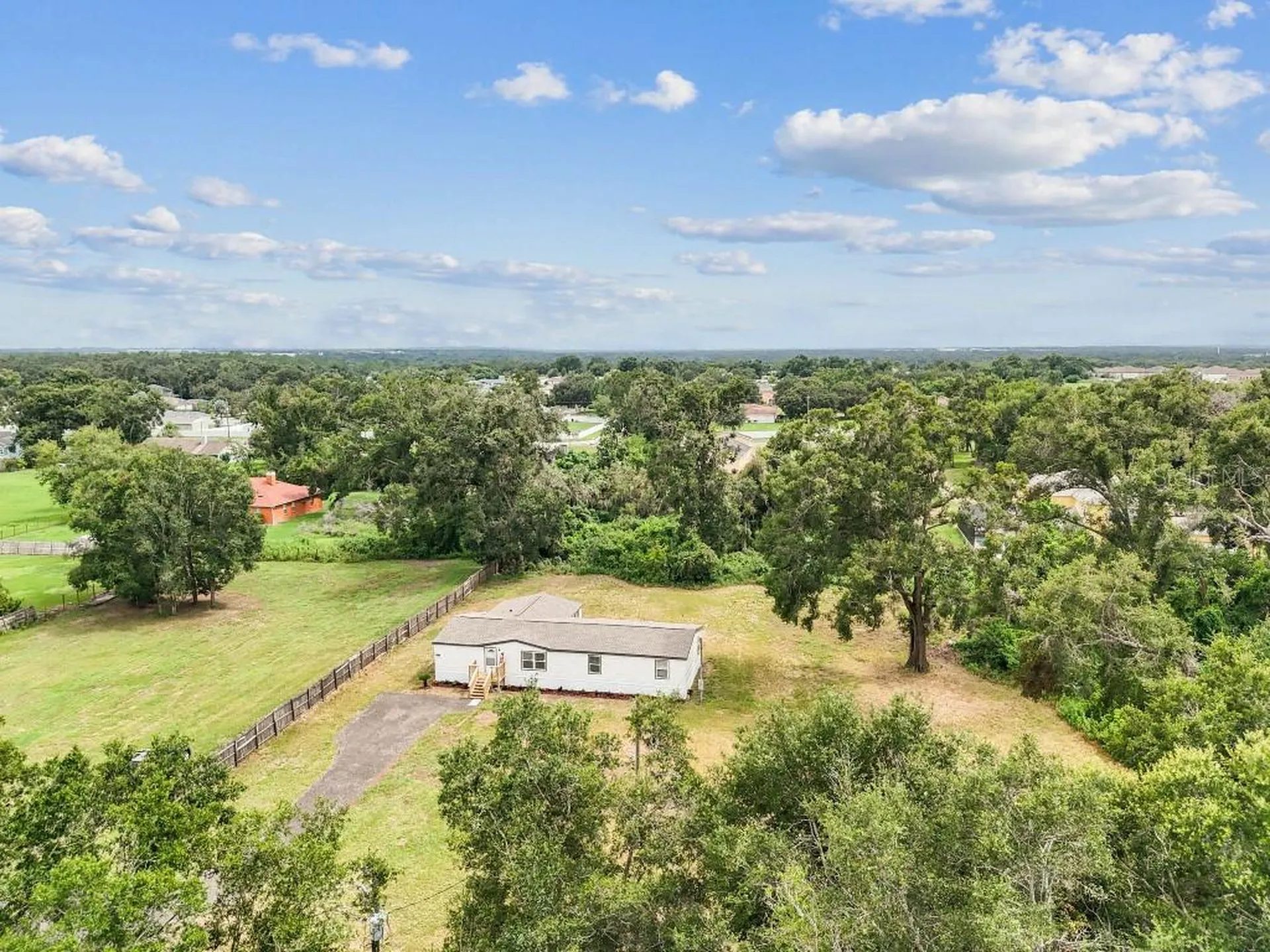 10003 Benjamin Smith Drive Thonotosassa FL 33592
