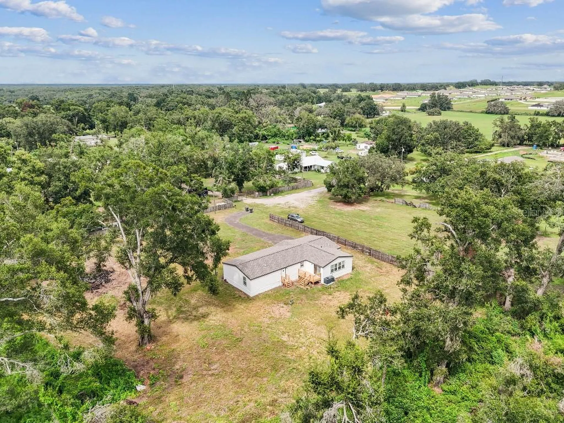 10003 Benjamin Smith Drive Thonotosassa FL 33592