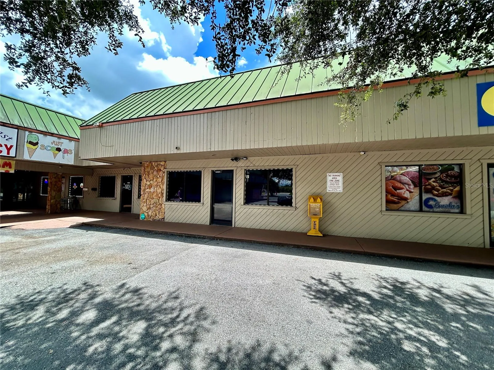 4656 Commercial Way Spring Hill FL 34606