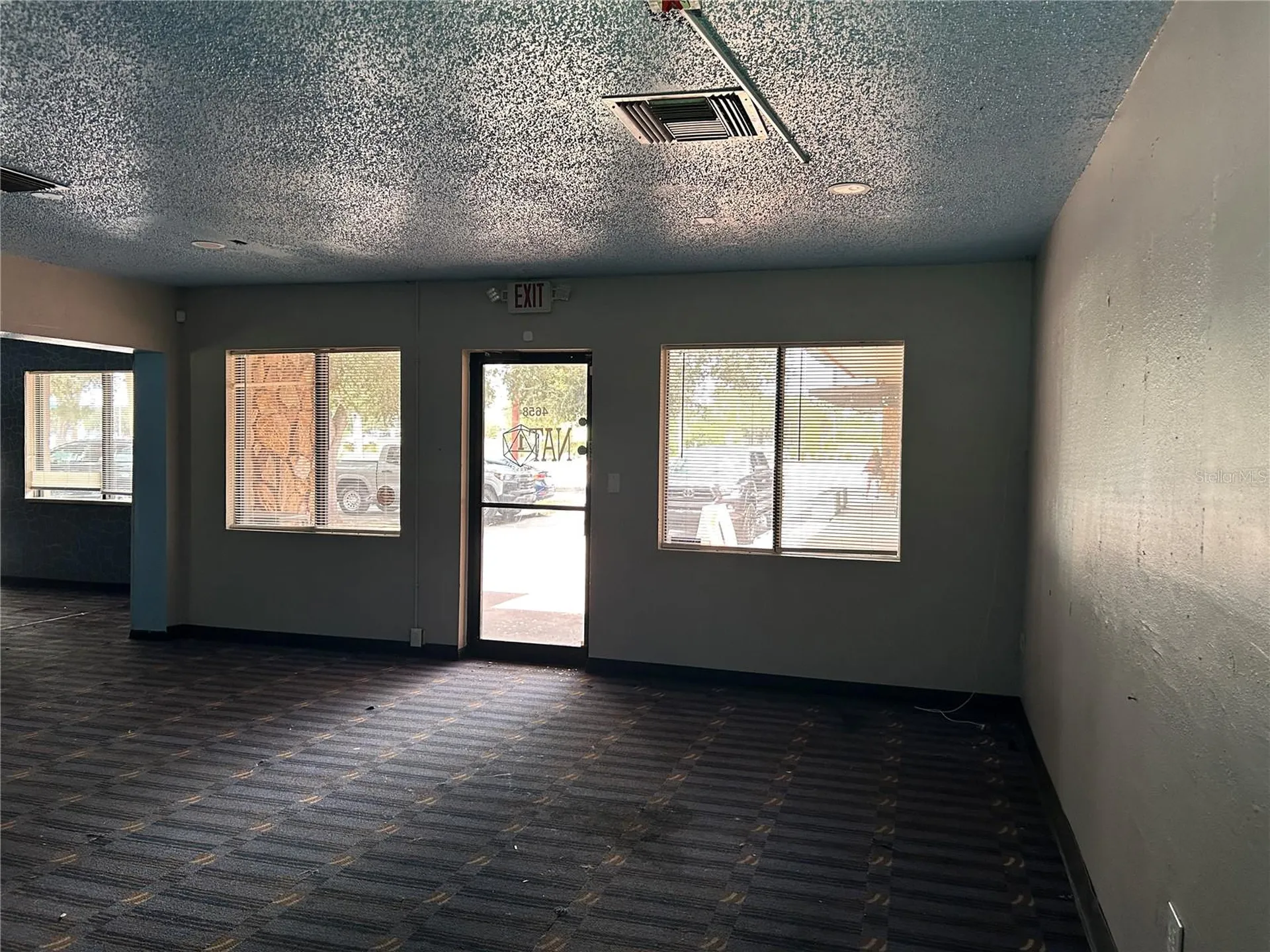 4656 Commercial Way Spring Hill FL 34606
