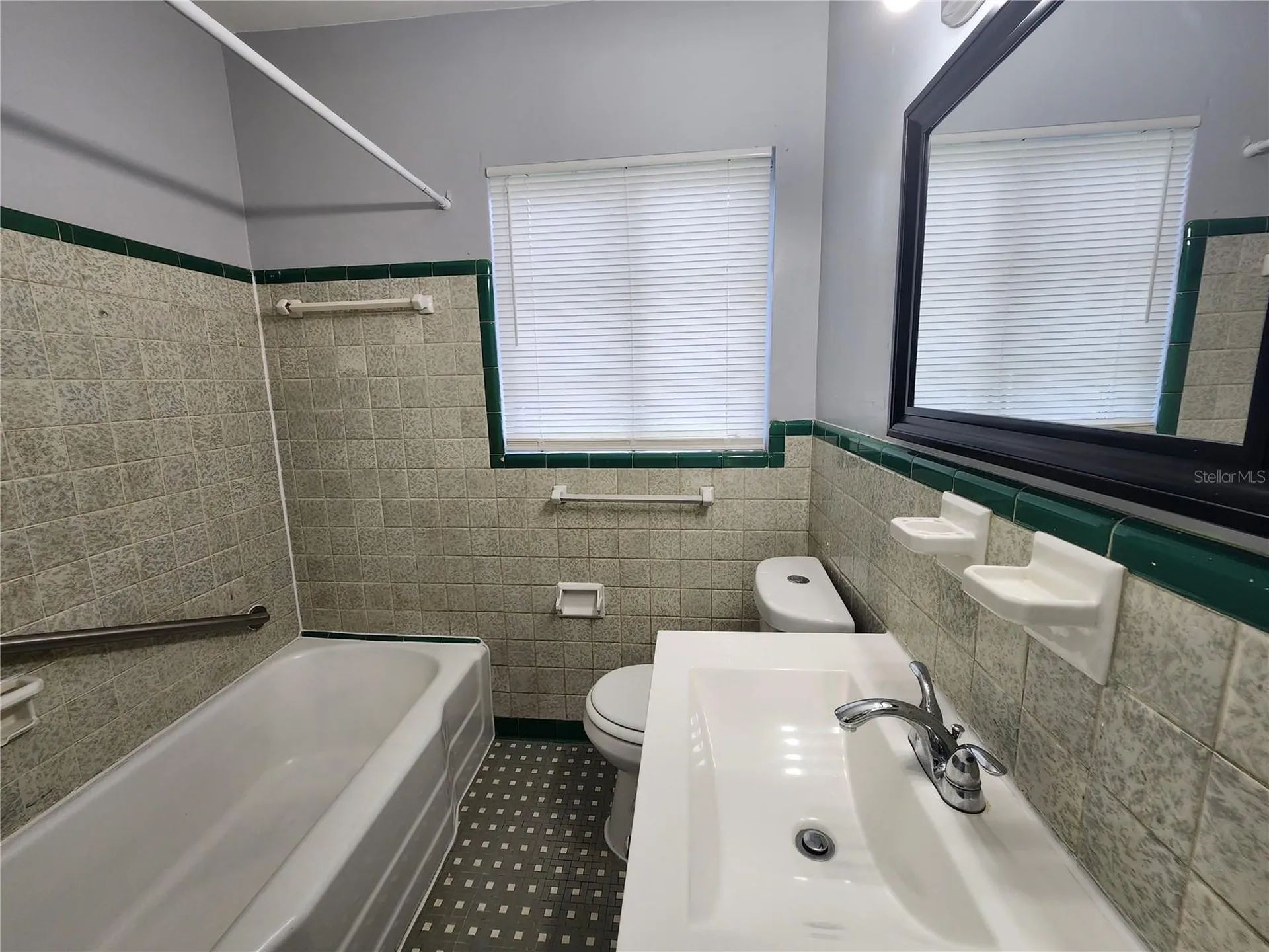 5140 Janice Circle S Jacksonville FL 32210