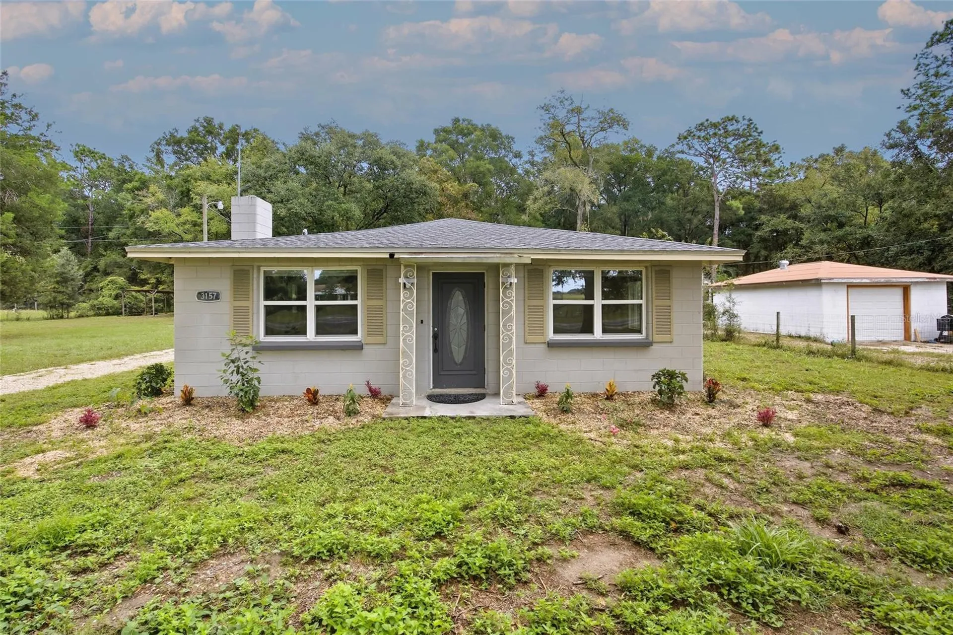 3157 S Us Highway 41 Dunnellon FL 34432