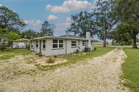 3157 S Us Highway 41 Dunnellon FL 34432