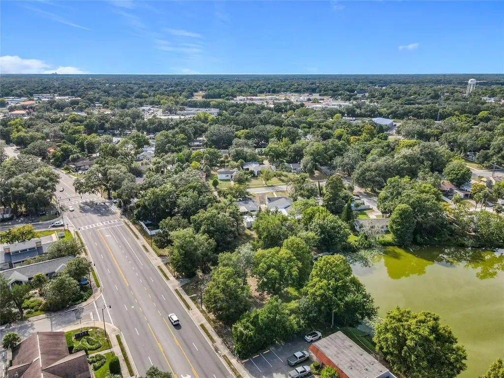 1024 - 1038 W Dixie Avenue Leesburg FL 34748