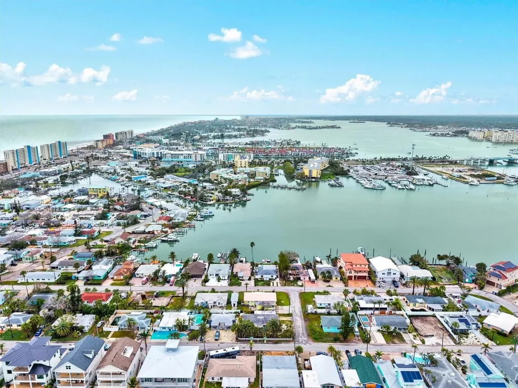 256 144th Avenue Madeira Beach FL 33708