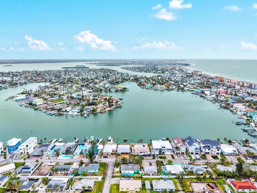256 144th Avenue Madeira Beach FL 33708