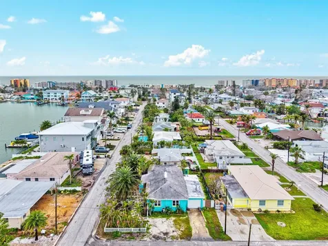 256 144th Avenue Madeira Beach FL 33708