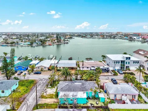 256 144th Avenue Madeira Beach FL 33708