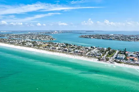 256 144th Avenue Madeira Beach FL 33708