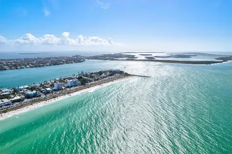 256 144th Avenue Madeira Beach FL 33708