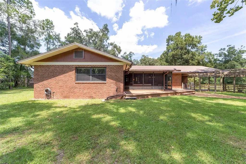 3200 NE 97th Street Road Anthony FL 32617