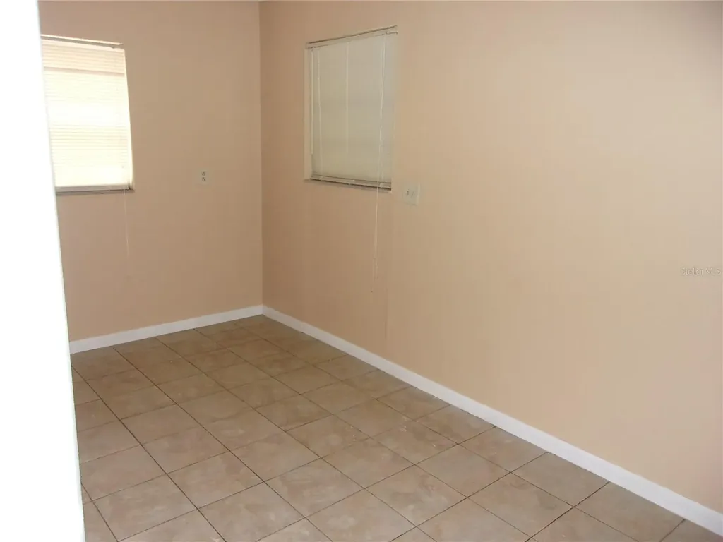 5700 NE 6th Place Ocala FL 34470