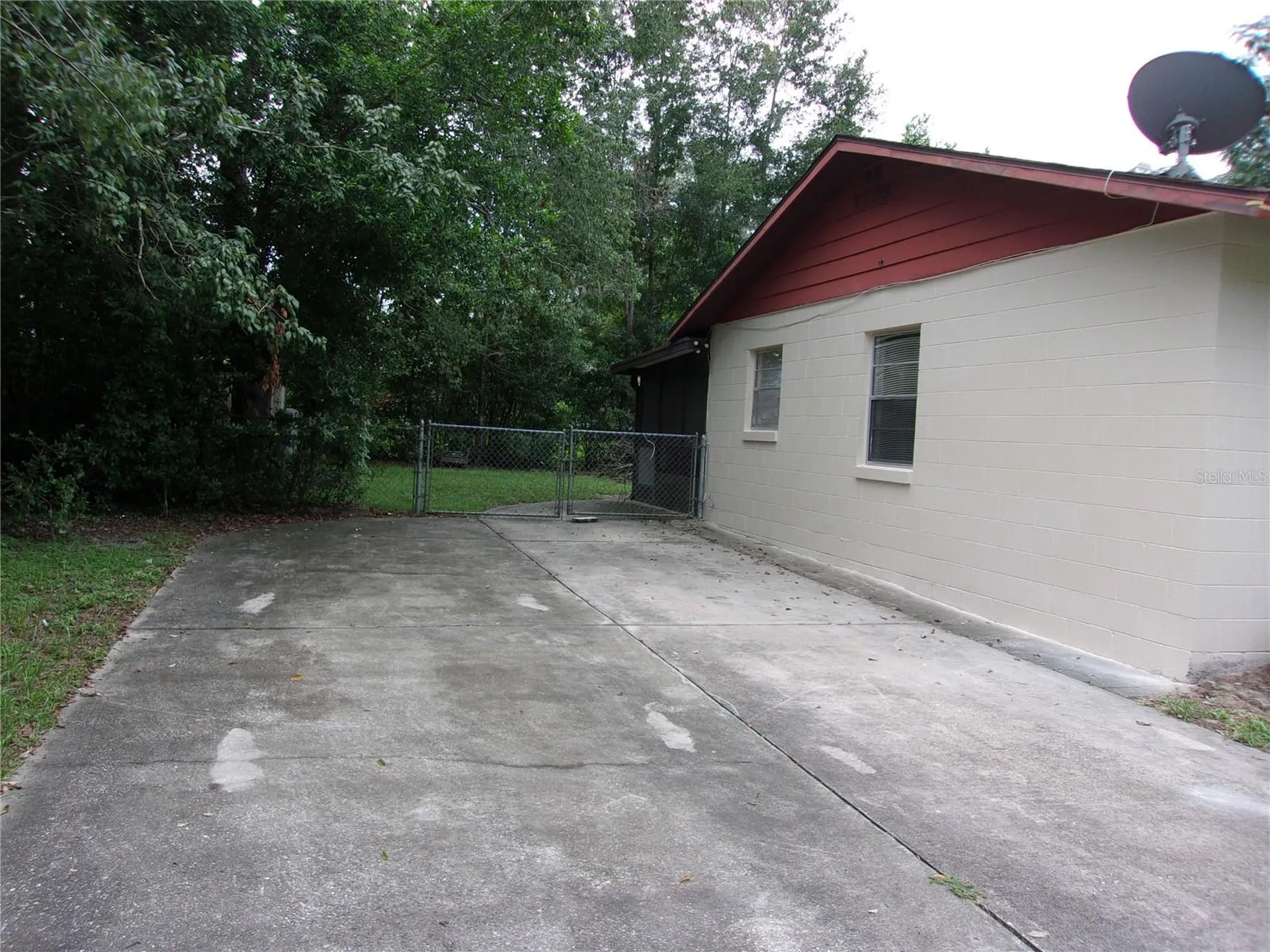 5700 NE 6th Place Ocala FL 34470
