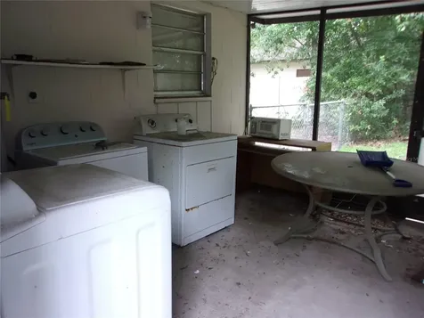 5700 NE 6th Place Ocala FL 34470