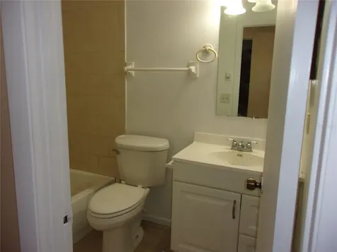 5700 NE 6th Place Ocala FL 34470