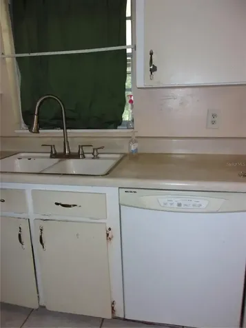 5700 NE 6th Place Ocala FL 34470