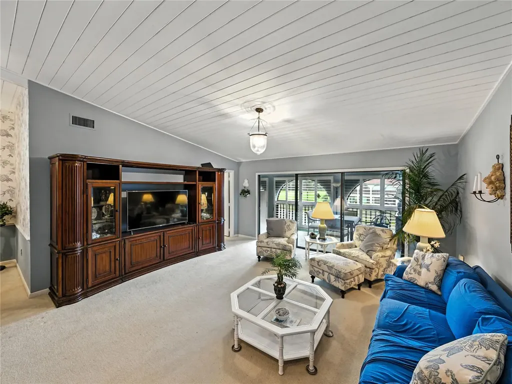 9201 Village Drive Lake Wales FL 33898