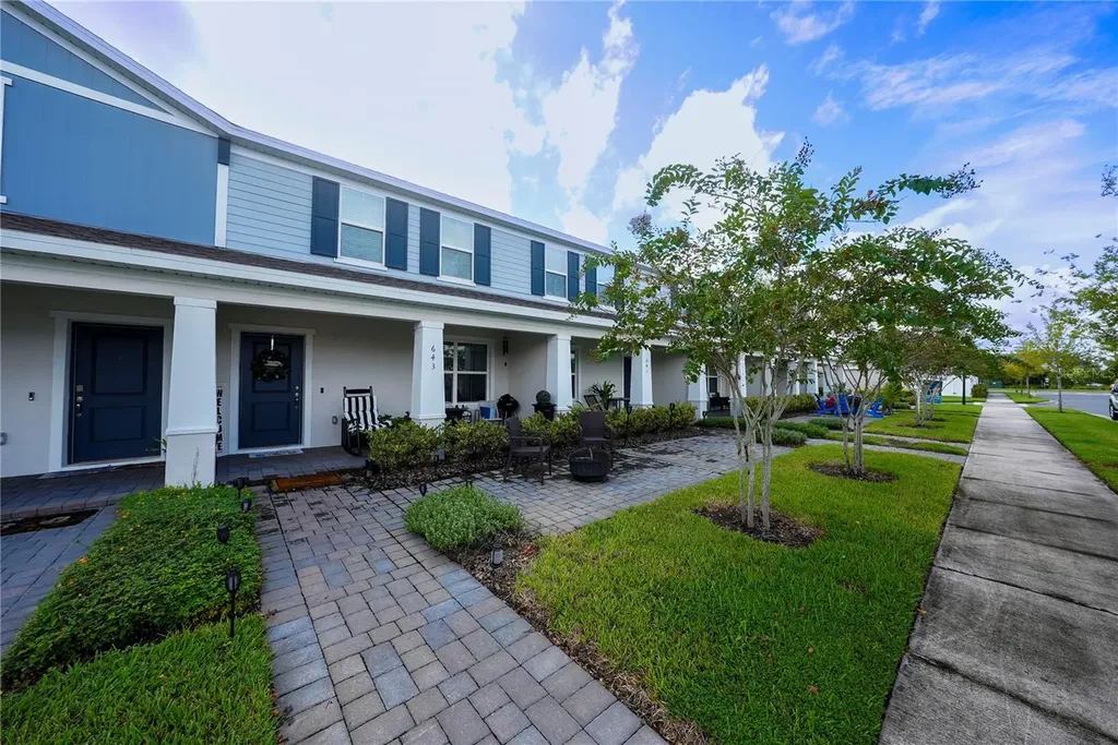 643 Belgrove Street Debary FL 32713