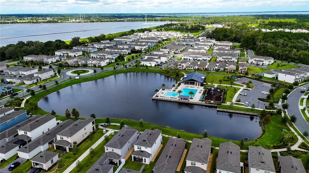 643 Belgrove Street Debary FL 32713