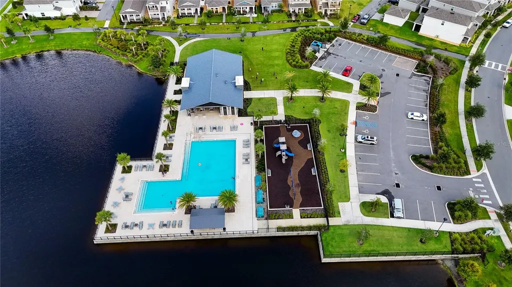 643 Belgrove Street Debary FL 32713