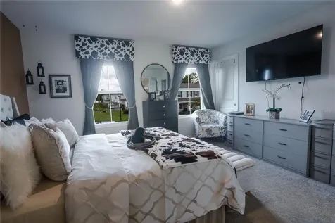 643 Belgrove Street Debary FL 32713