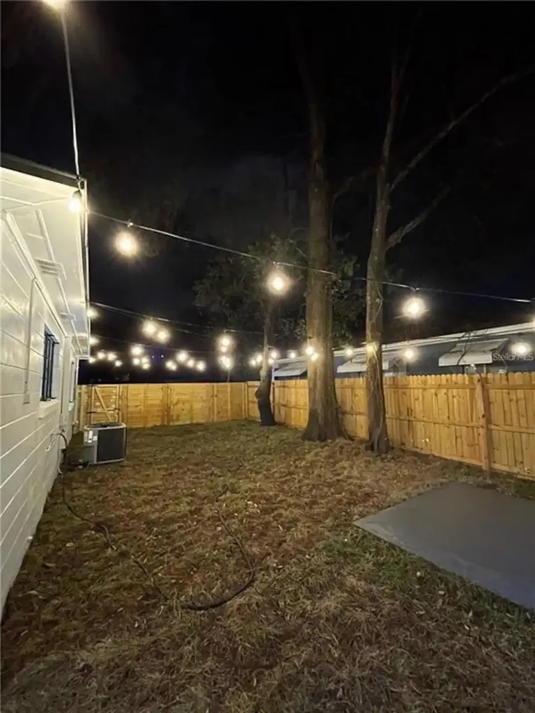 1803 E Frierson Avenue Tampa FL 33610