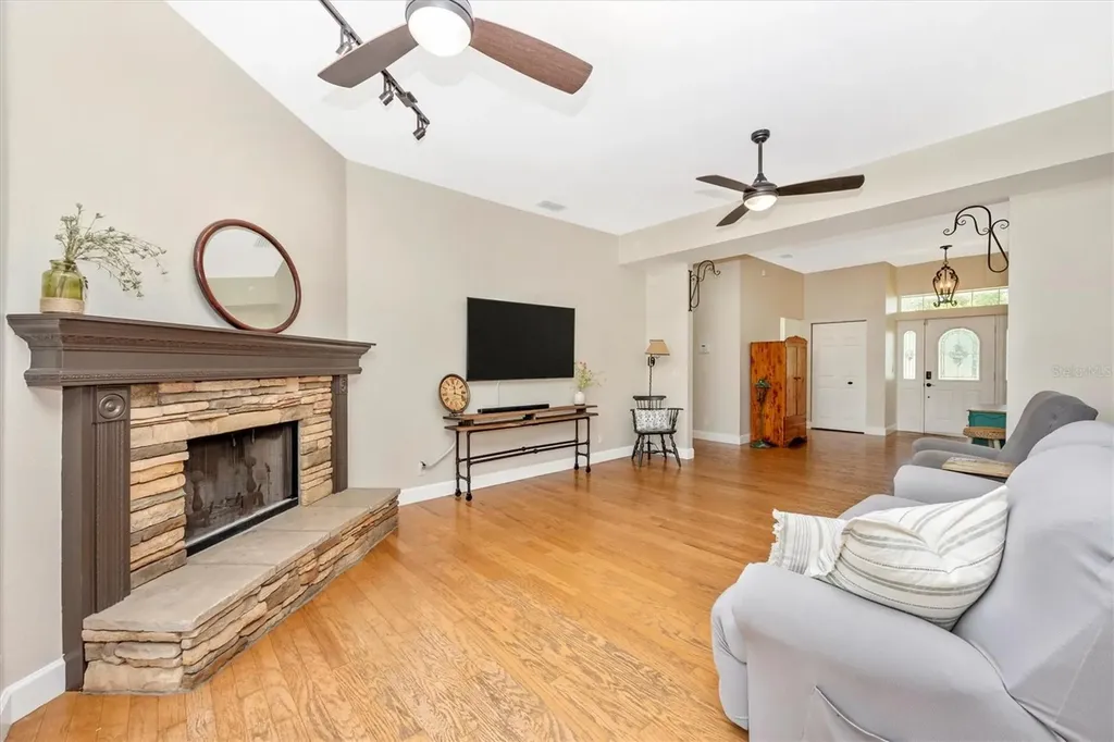 1901 Joshua Drive Sarasota FL 34240