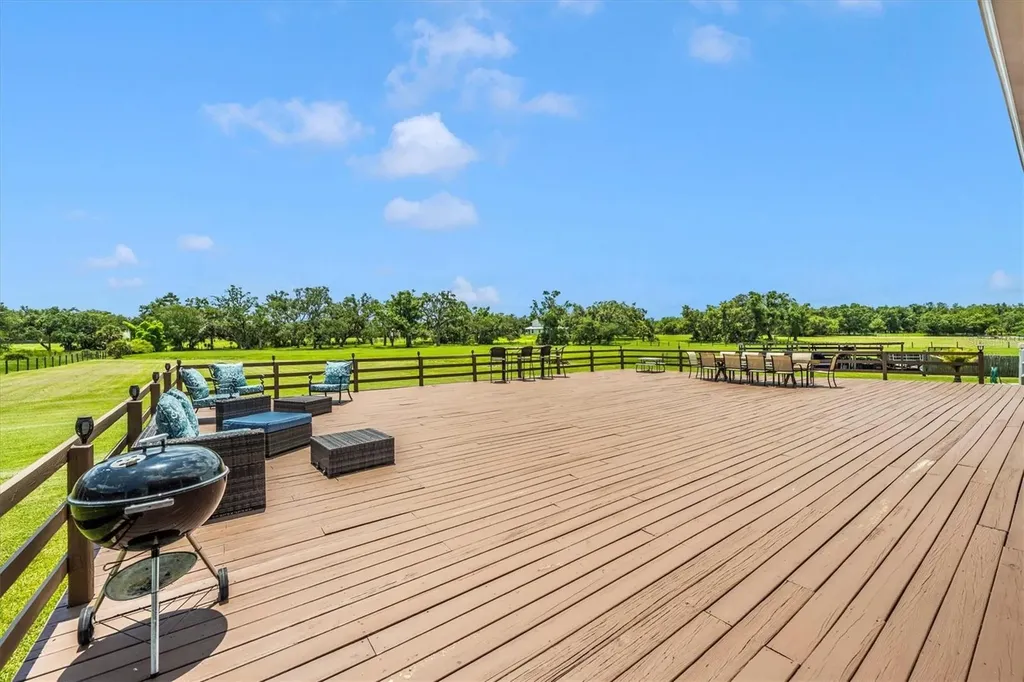 1901 Joshua Drive Sarasota FL 34240