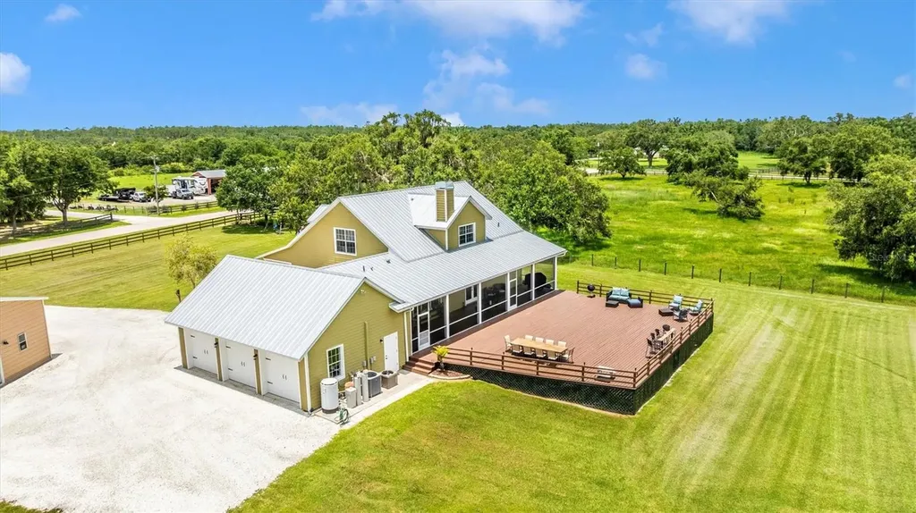 1901 Joshua Drive Sarasota FL 34240