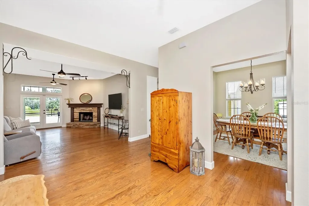 1901 Joshua Drive Sarasota FL 34240