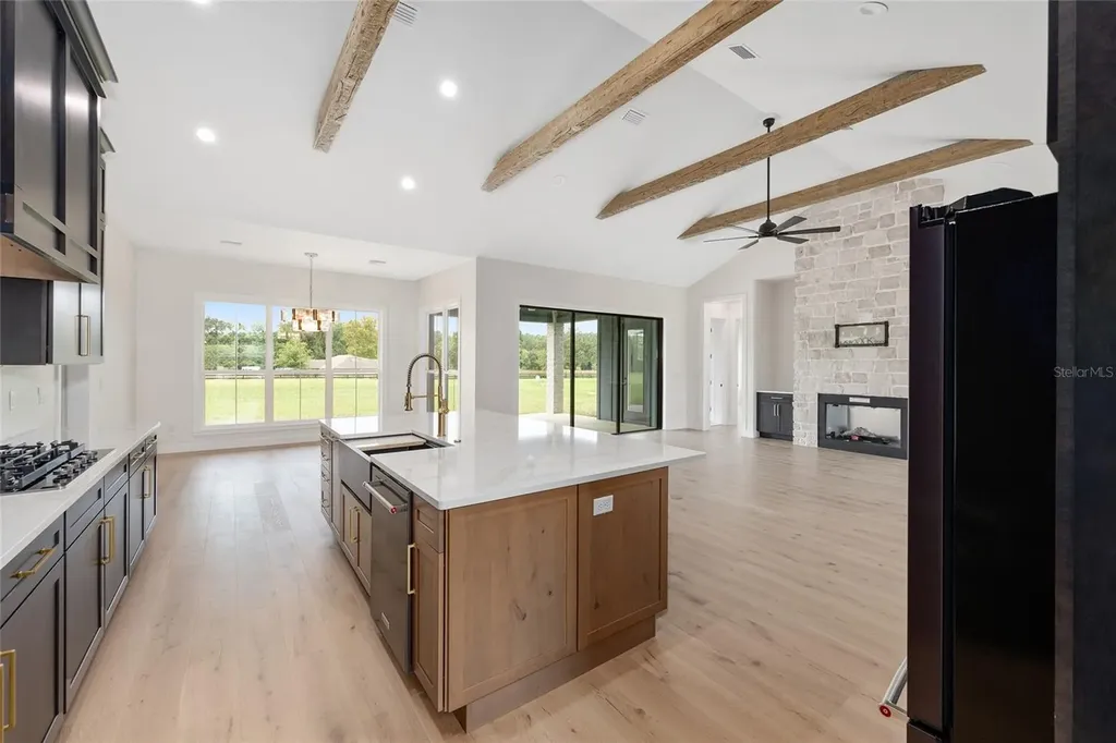 11324 NW 50 Lane Ocala FL 34482