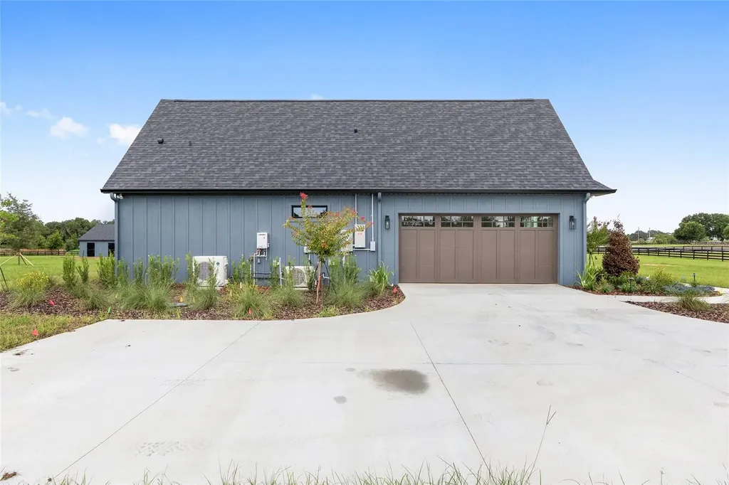 11324 NW 50 Lane Ocala FL 34482