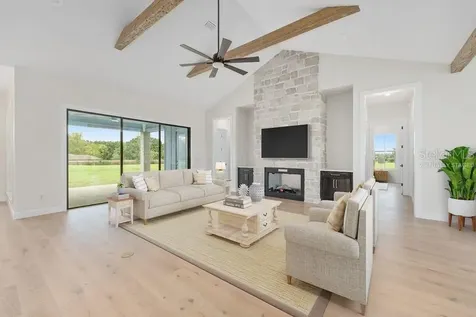 11324 NW 50 Lane Ocala FL 34482