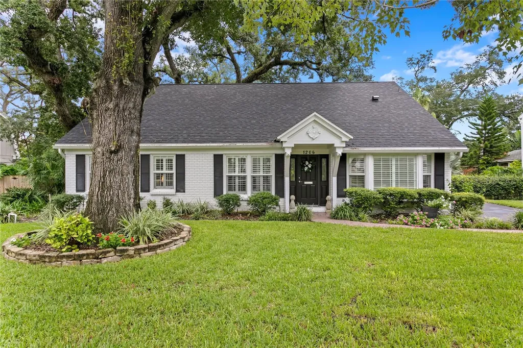 1206 S Suffolk Drive Tampa FL 33629