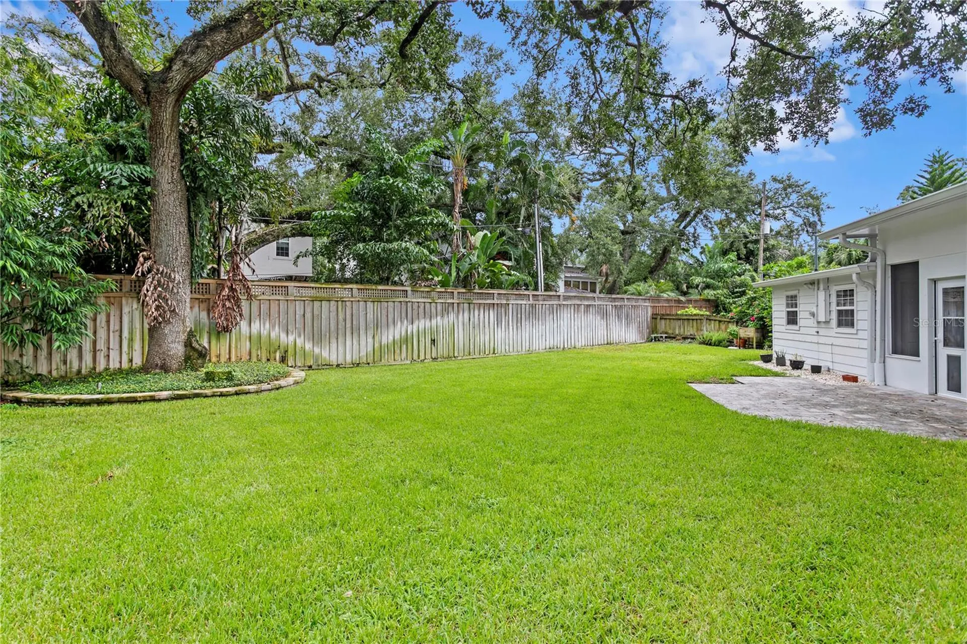 1206 S Suffolk Drive Tampa FL 33629
