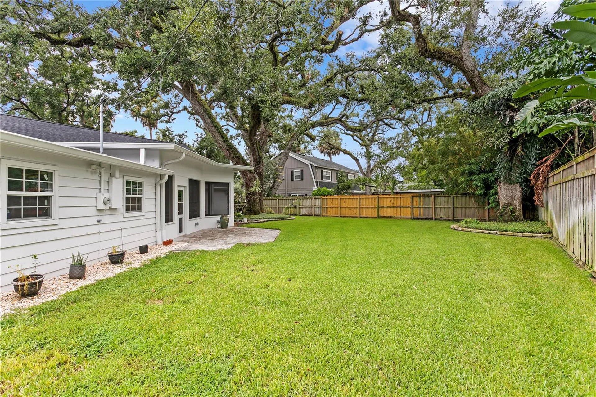 1206 S Suffolk Drive Tampa FL 33629