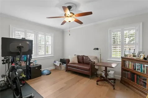 1206 S Suffolk Drive Tampa FL 33629