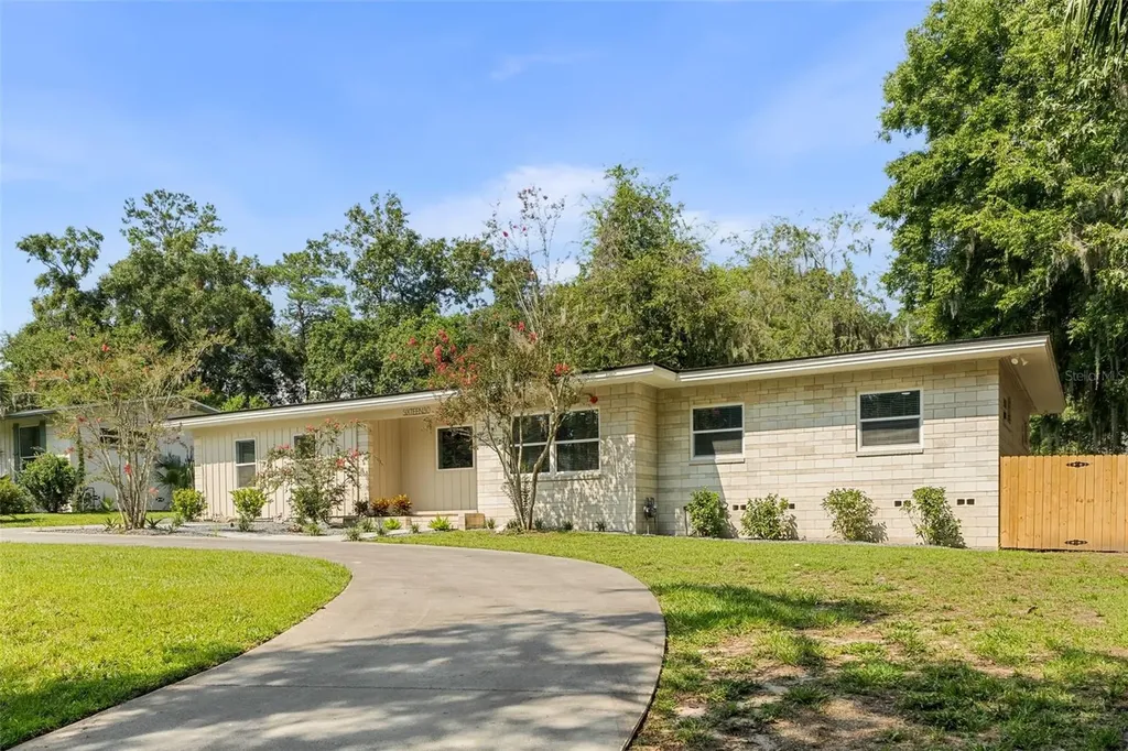 1630 NW 16th Terrace Gainesville FL 32605