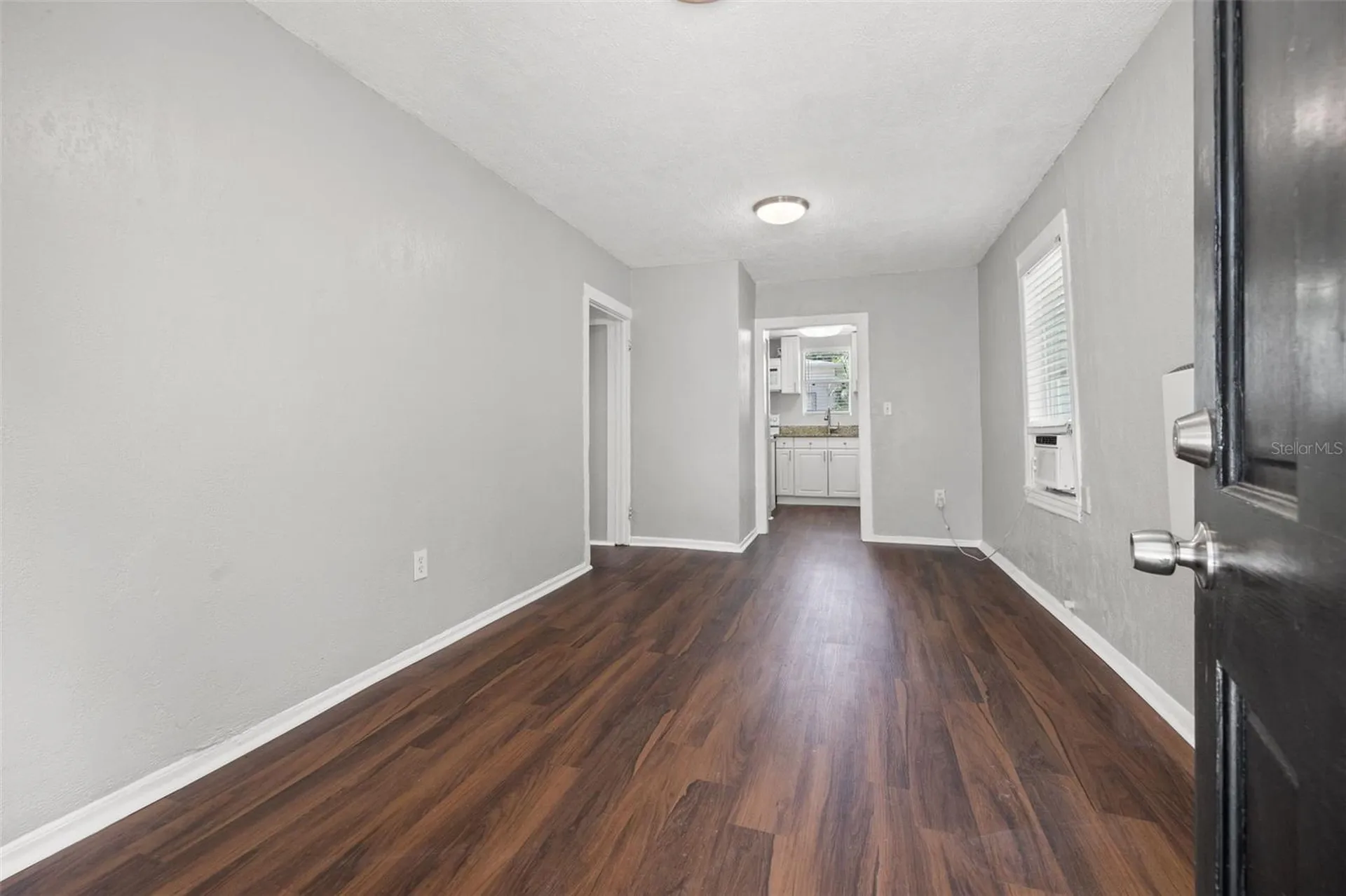 1040 19th Avenue N St Petersburg FL 33704