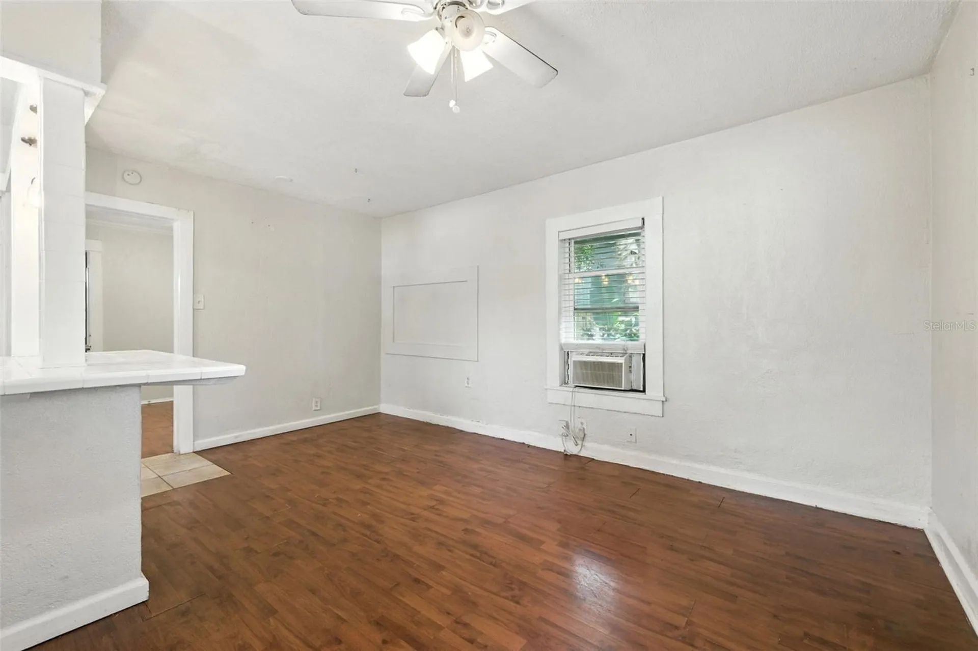 1040 19th Avenue N St Petersburg FL 33704