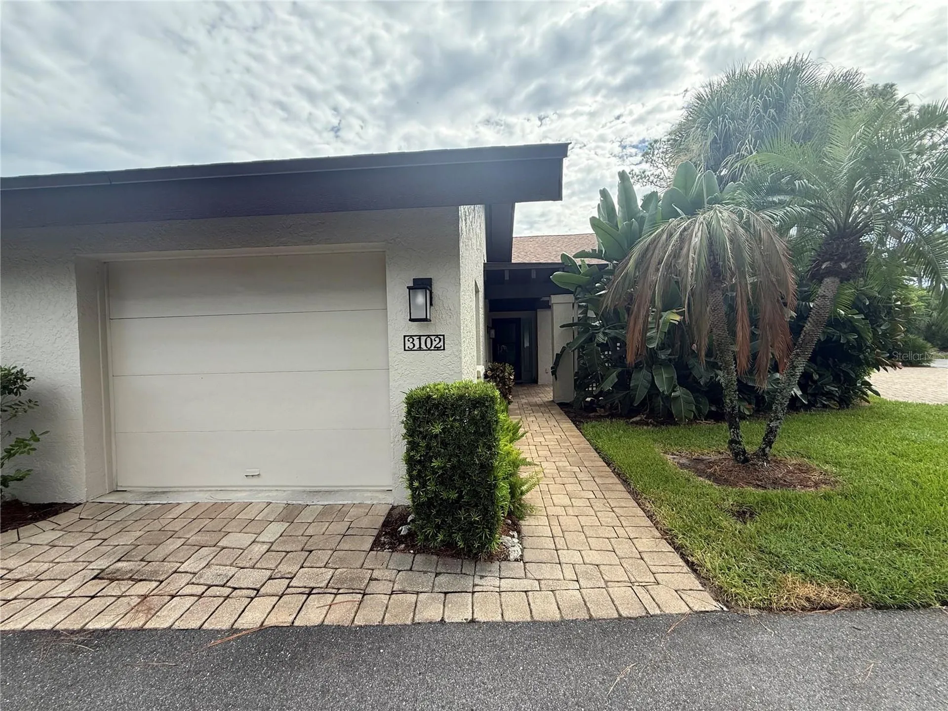 3102 Windrush Bourne Sarasota FL 34235