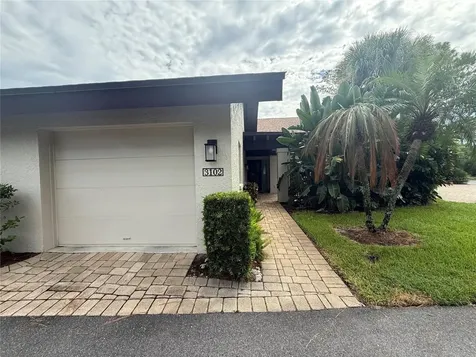 3102 Windrush Bourne Sarasota FL 34235