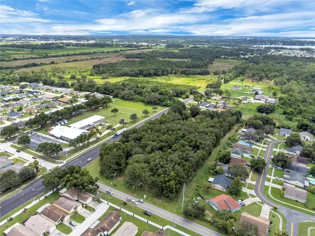 2400 Buckeye Road NE Winter Haven FL 33881