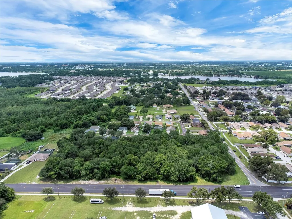 2400 Buckeye Road NE Winter Haven FL 33881