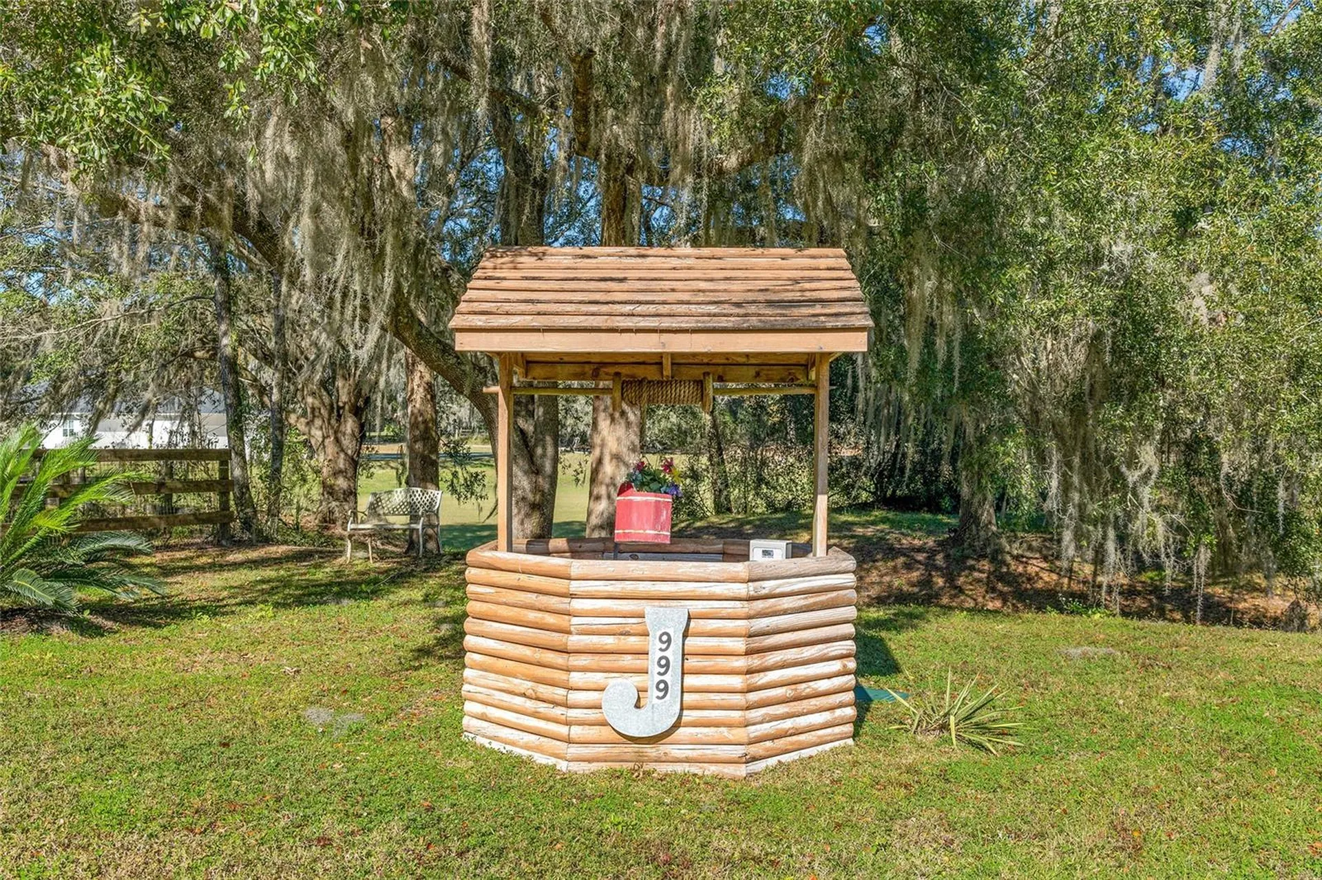 999 NE 120 Place Ocala FL 34479