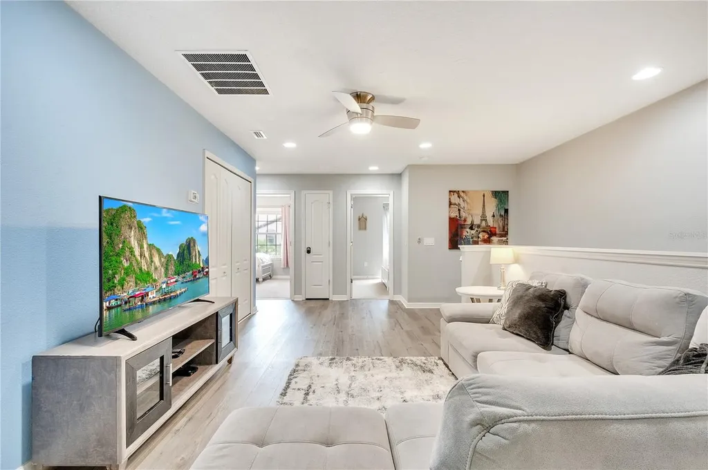 8827 Geneve Court Kissimmee FL 34747